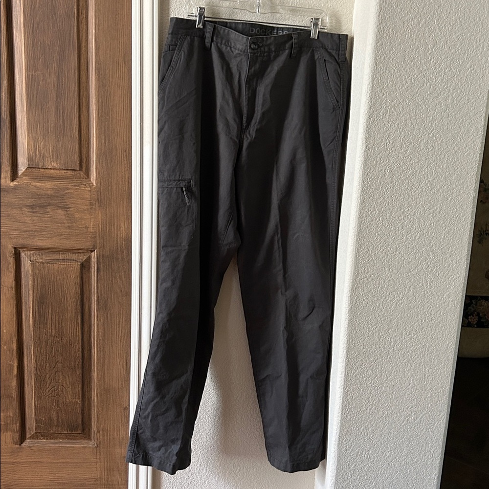 Dockers Mens Cotton Chino Style Slacks Gray Relaxed Fit Pants Size 36